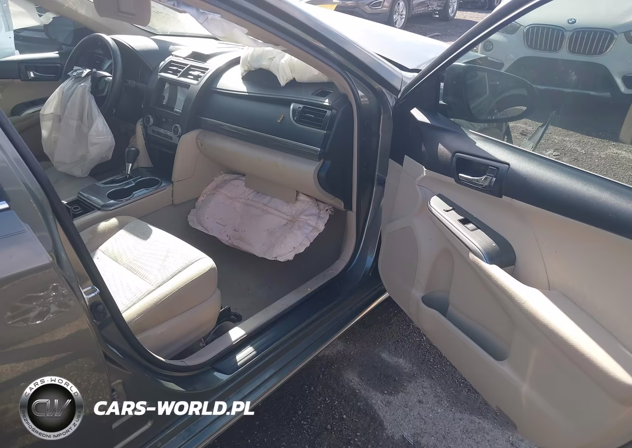 2012 Toyota Camry Hybrid Xle VIN:4T1BD1FK3CU045440 - 5