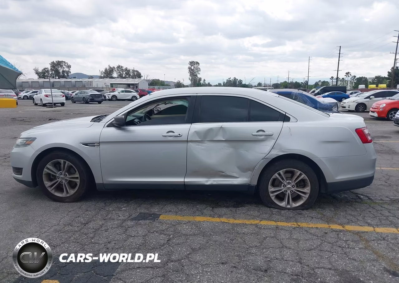 2017 Ford Taurus Se VIN:1FAHP2D84HG124243 - 13