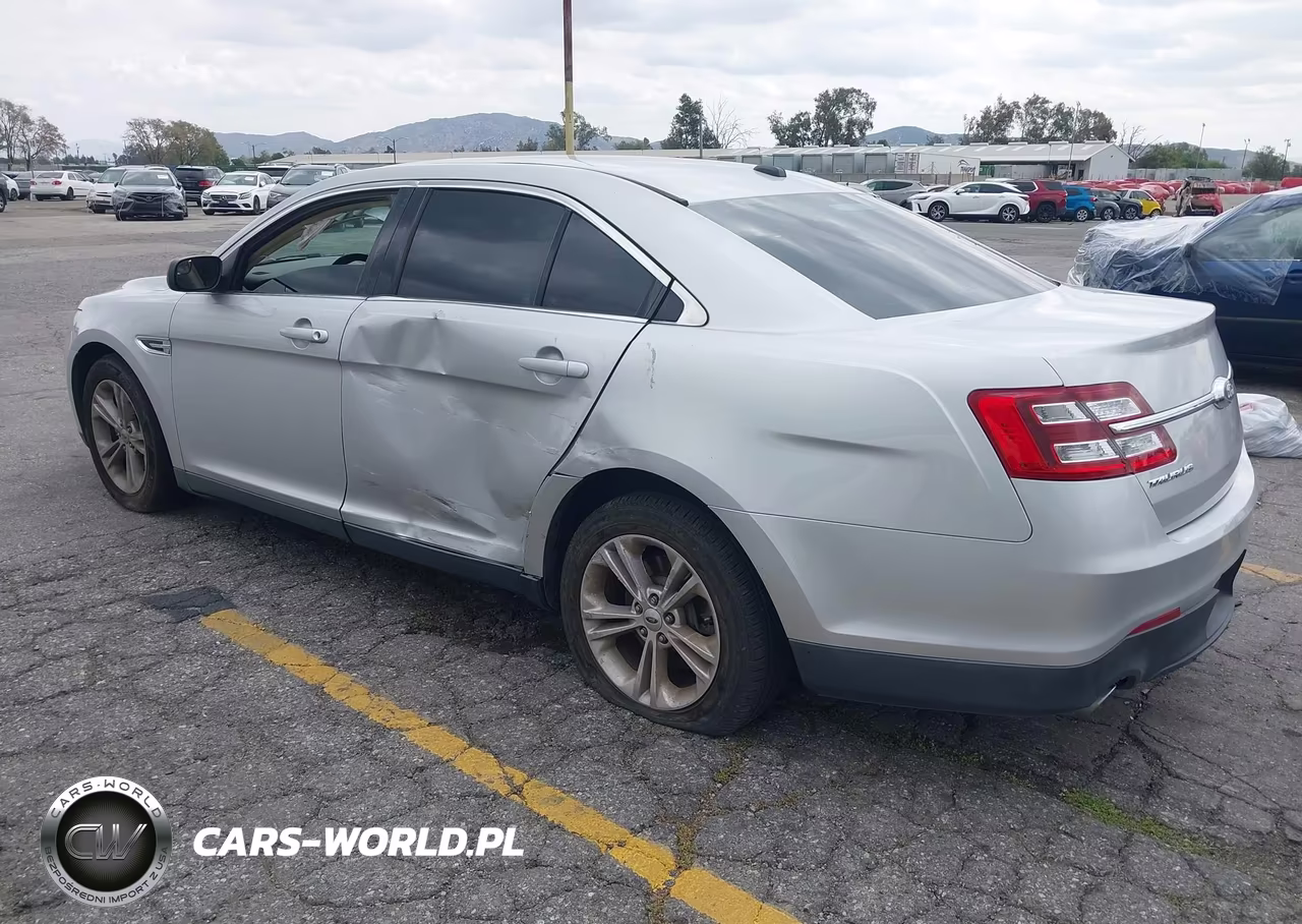 2017 Ford Taurus Se VIN:1FAHP2D84HG124243 - 3