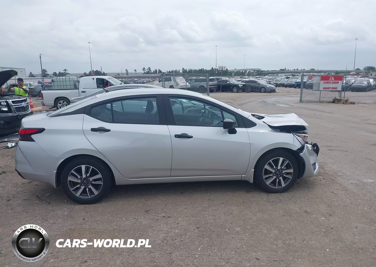2024 Nissan Versa 1.6 S VIN:3N1CN8DV1RL877330 - 13