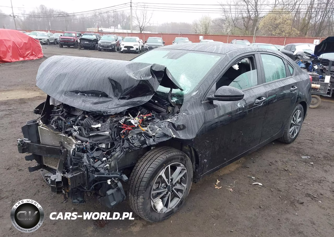 2022 Kia Forte Lxs VIN:3KPF24AD0NE446323 - 6