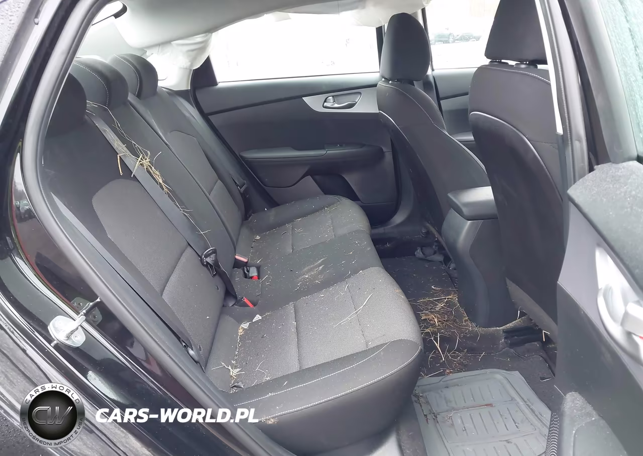 2022 Kia Forte Lxs VIN:3KPF24AD0NE446323 - 8
