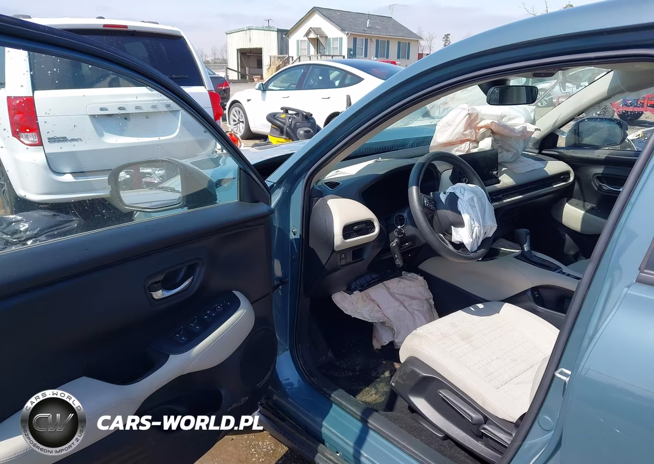 2024 Honda Hr-V Awd Lx VIN:3CZRZ2H33RM765571 - 5