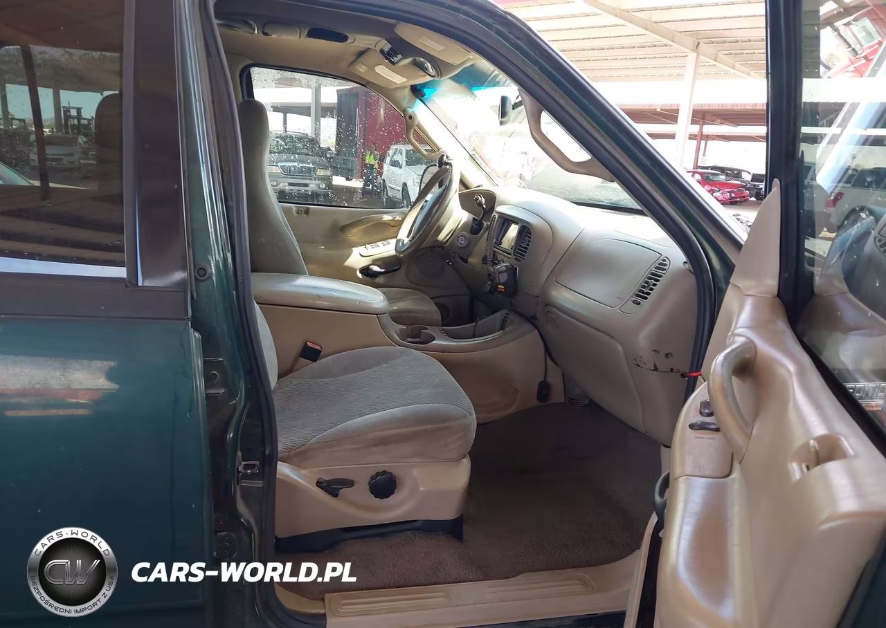 2001 Ford Expedition Xlt VIN:1FMPU16L91LA99729 - 5