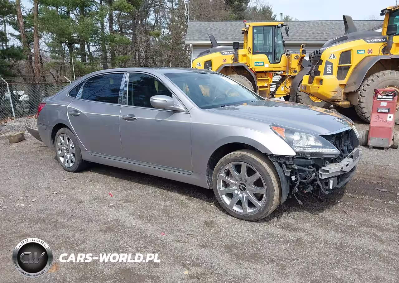 2013 Hyundai Equus Signature