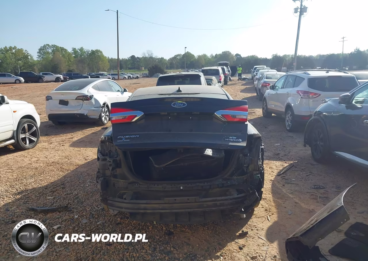 2019 Ford Fusion Hybrid Se VIN:3FA6P0LUXKR255624 - 17