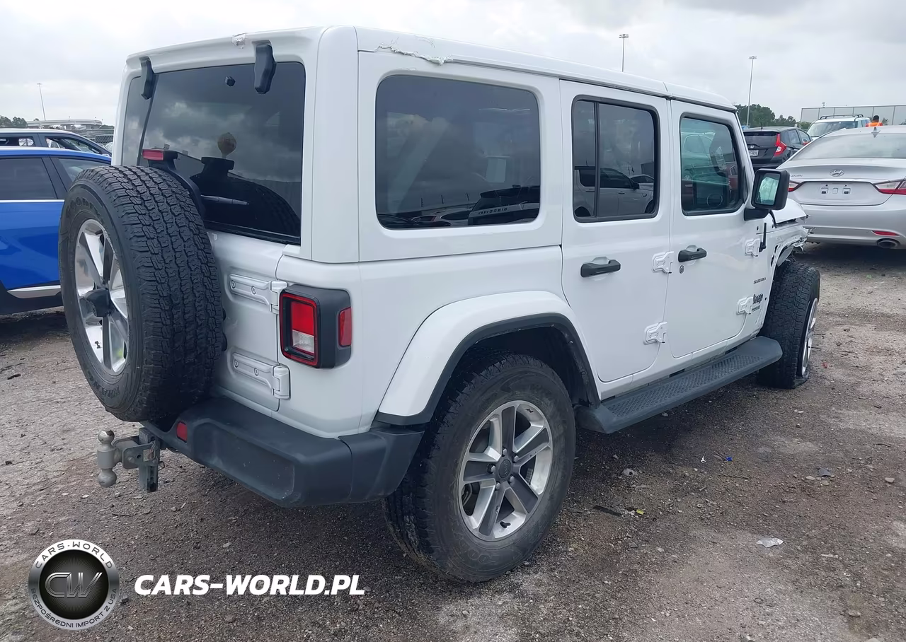 2022 Jeep Wrangler Unlimited Sahara 4X4 VIN:1C4HJXEG0NW244055 - 4