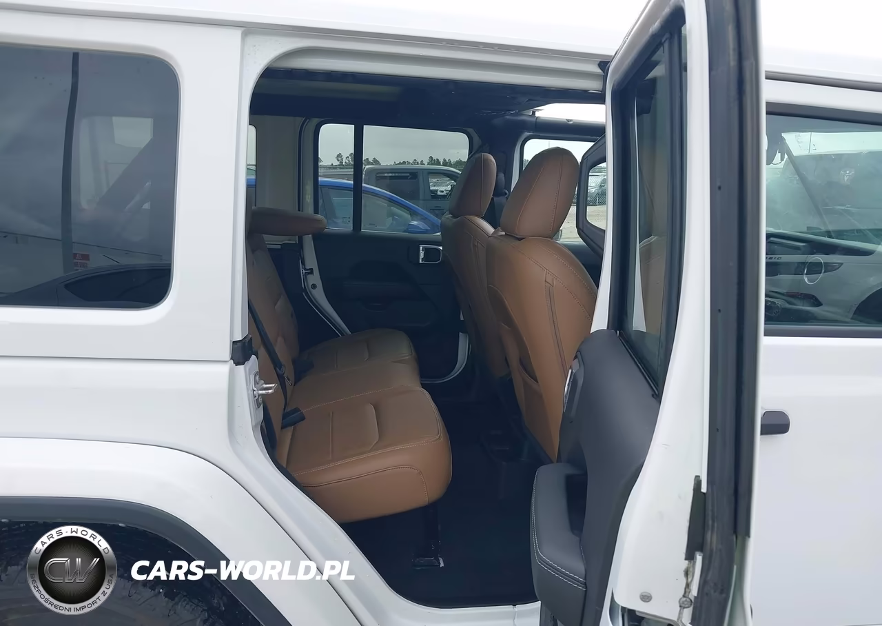 2022 Jeep Wrangler Unlimited Sahara 4X4 VIN:1C4HJXEG0NW244055 - 8