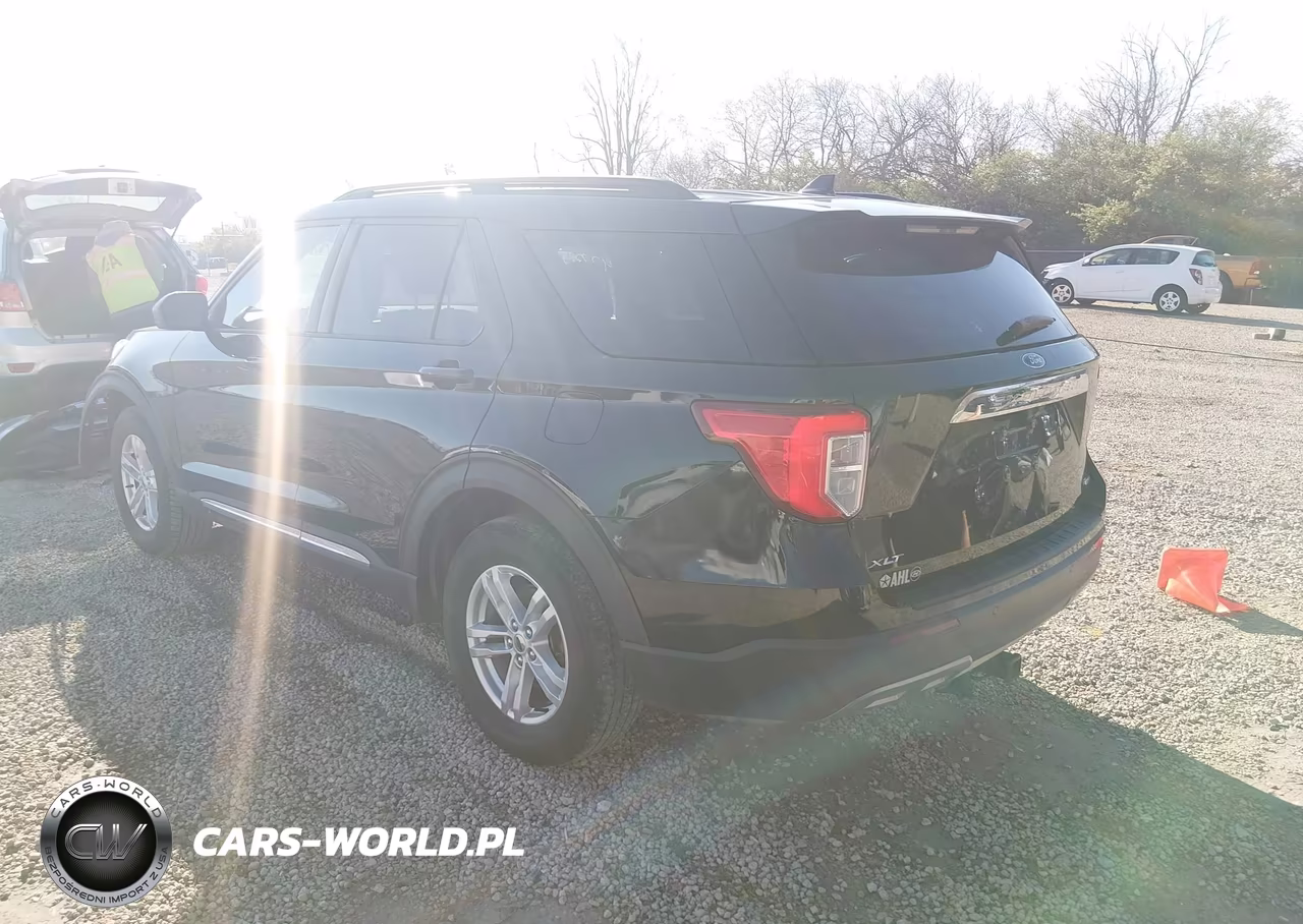 2020 Ford Explorer Xlt VIN:1FMSK8DH8LGC02898 - 3
