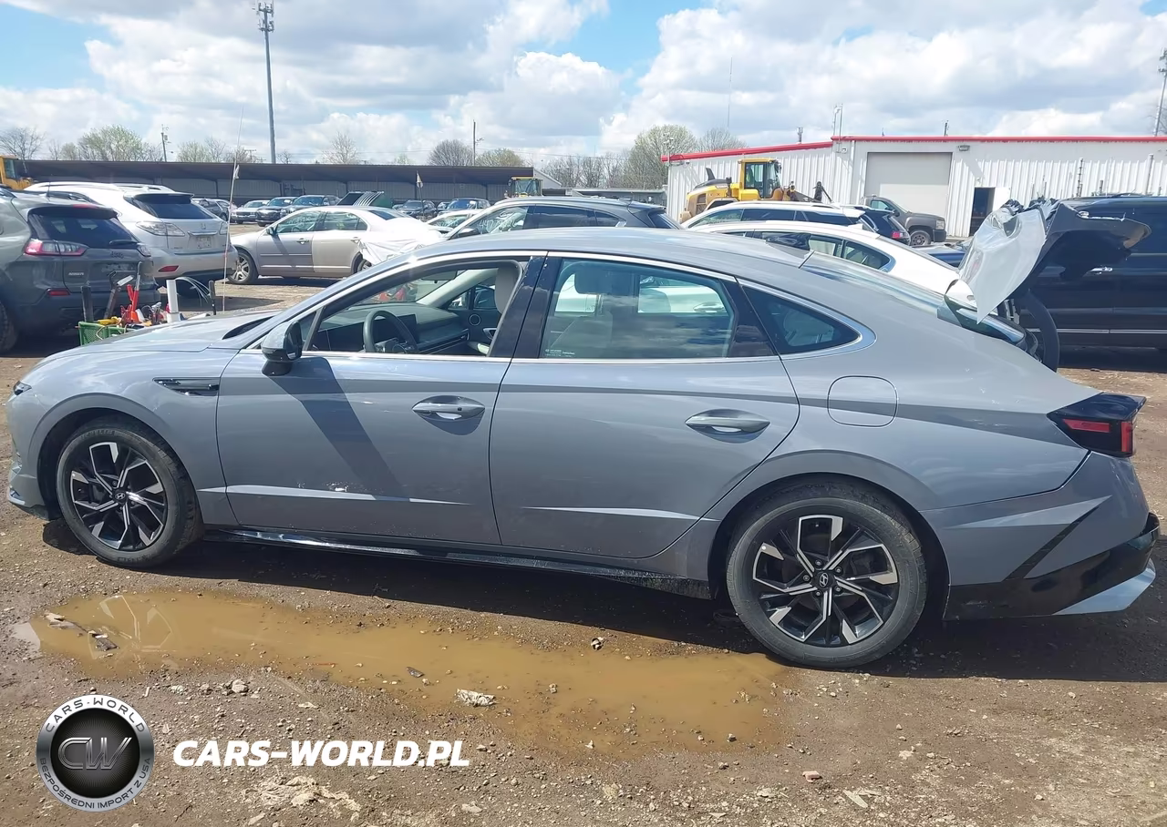 2024 Hyundai Sonata Sel VIN:KMHL64JA9RA424113 - 14