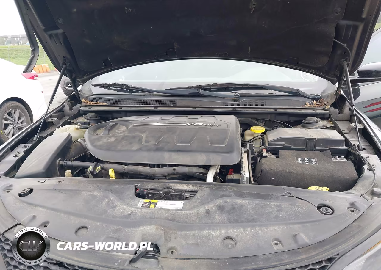 2015 Chrysler 200 S VIN:1C3CCCBG1FN527514 - 10