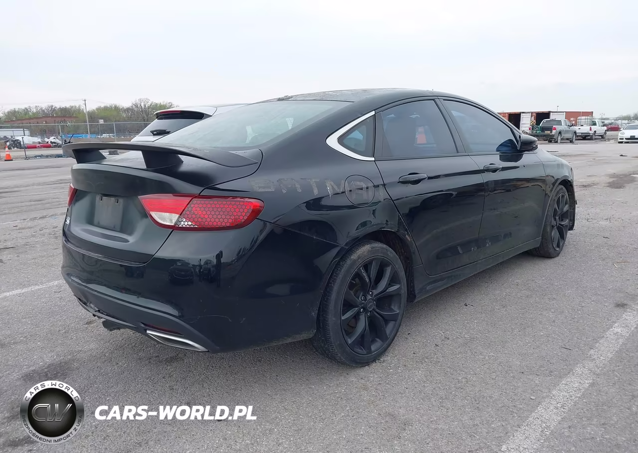 2015 Chrysler 200 S VIN:1C3CCCBG1FN527514 - 4