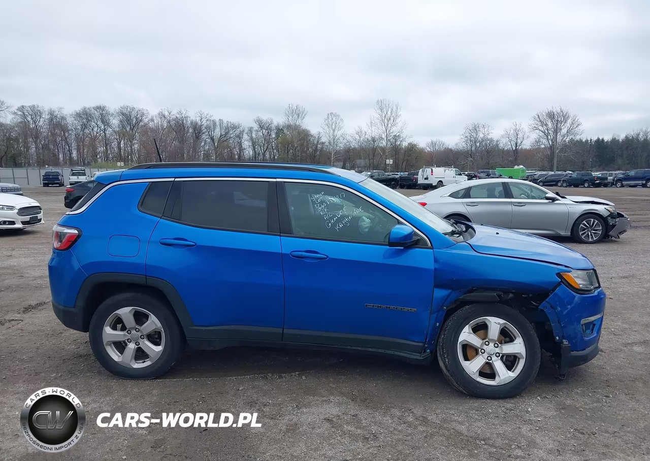 2018 Jeep Compass Latitude 4X4 VIN:3C4NJDBB5JT455715 - 13