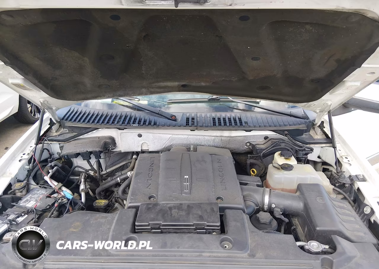2012 Lincoln Navigator L VIN:5LMJJ3J52CEL00815 - 10
