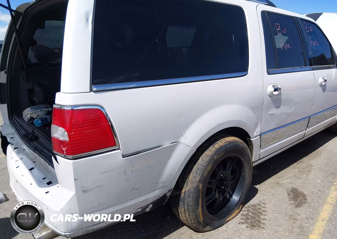 2012 Lincoln Navigator L VIN:5LMJJ3J52CEL00815 - 18