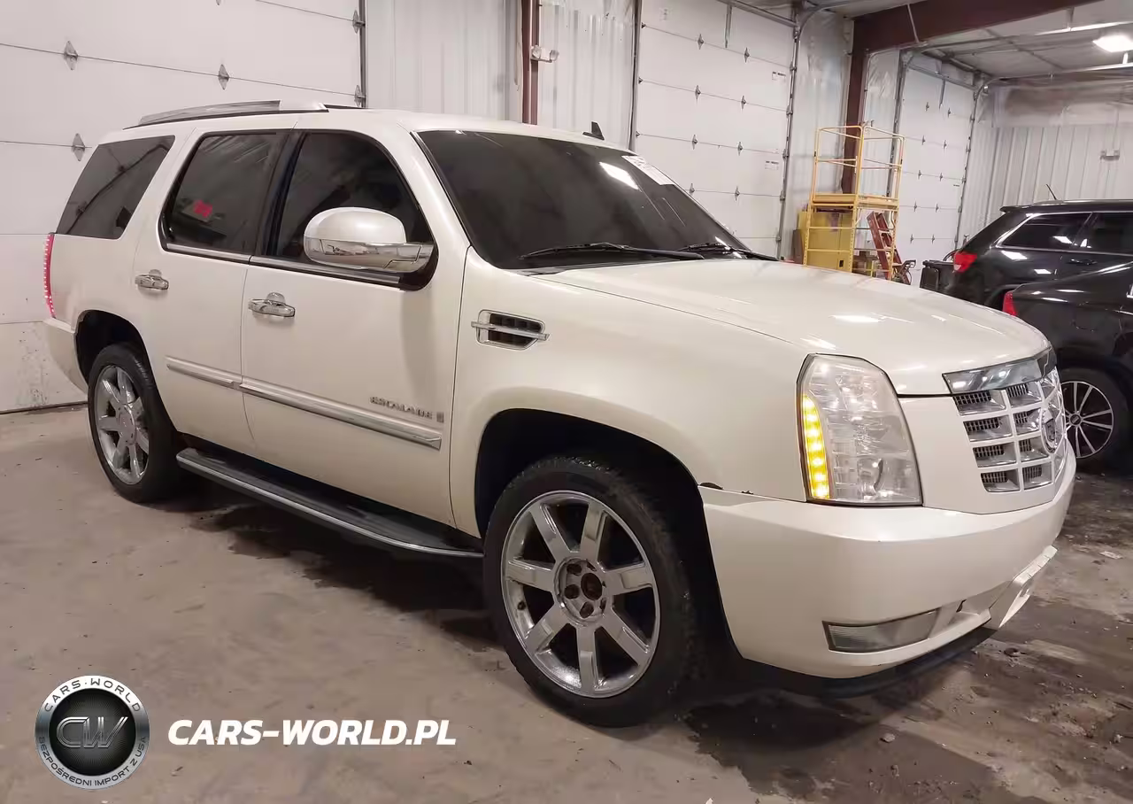 2008 Cadillac Escalade Standard