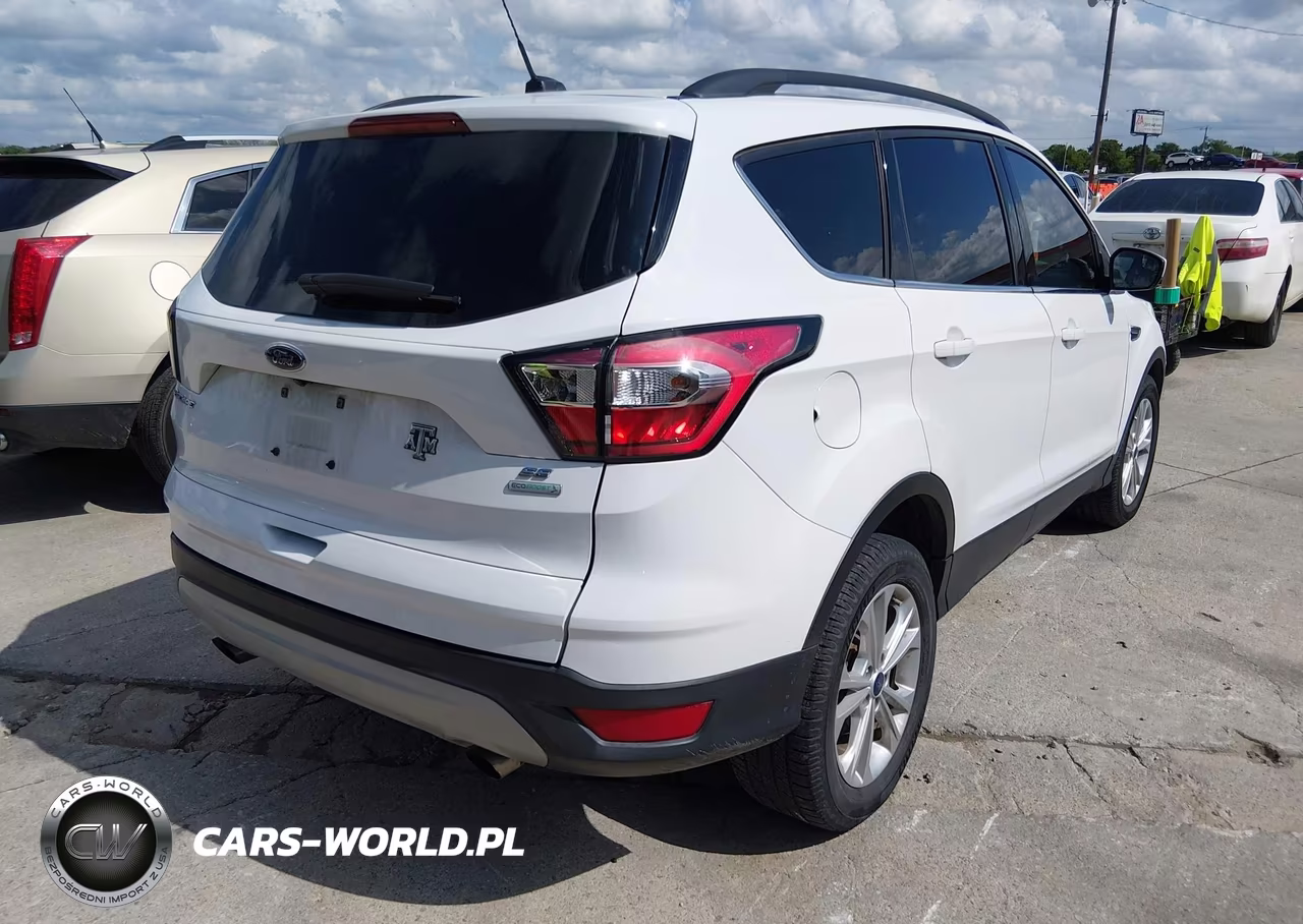 2018 Ford Escape Se VIN:1FMCU0GD6JUA65788 - 4