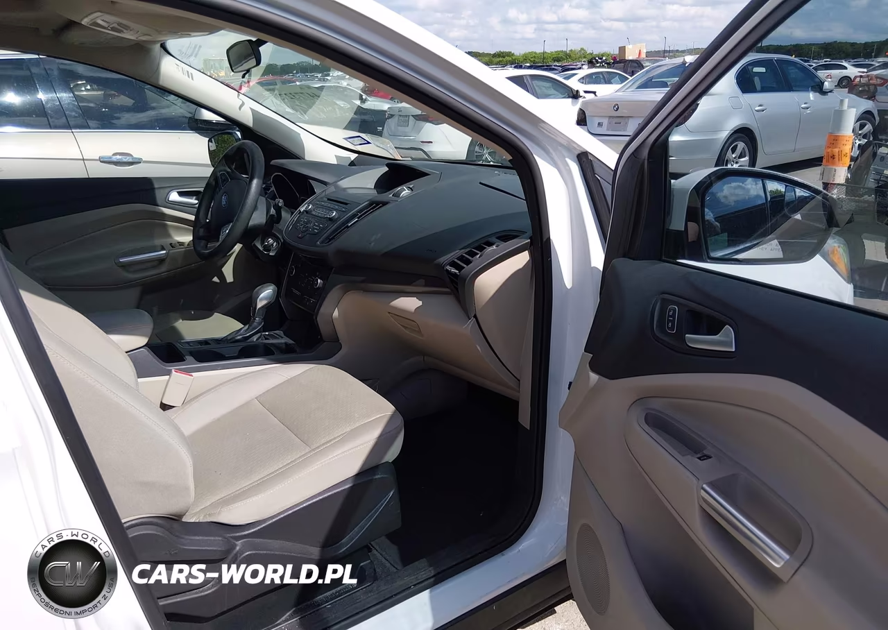 2018 Ford Escape Se VIN:1FMCU0GD6JUA65788 - 5