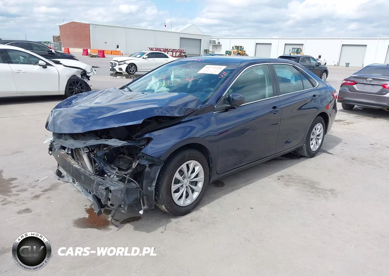 2016 Toyota Camry Le VIN:4T4BF1FK0GR576665 - 2