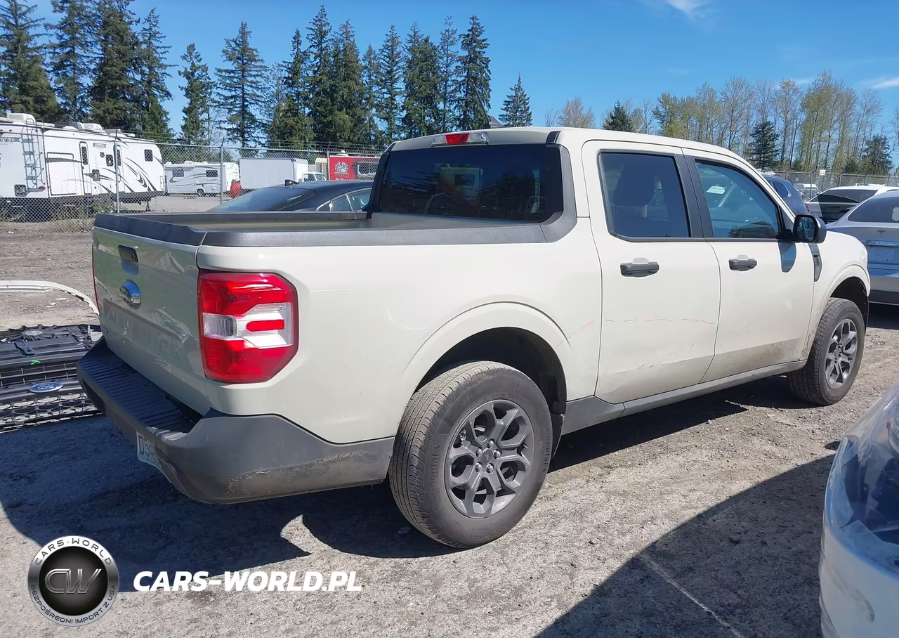 2024 Ford Maverick Xlt VIN:3FTTW8H34RRA97368 - 17