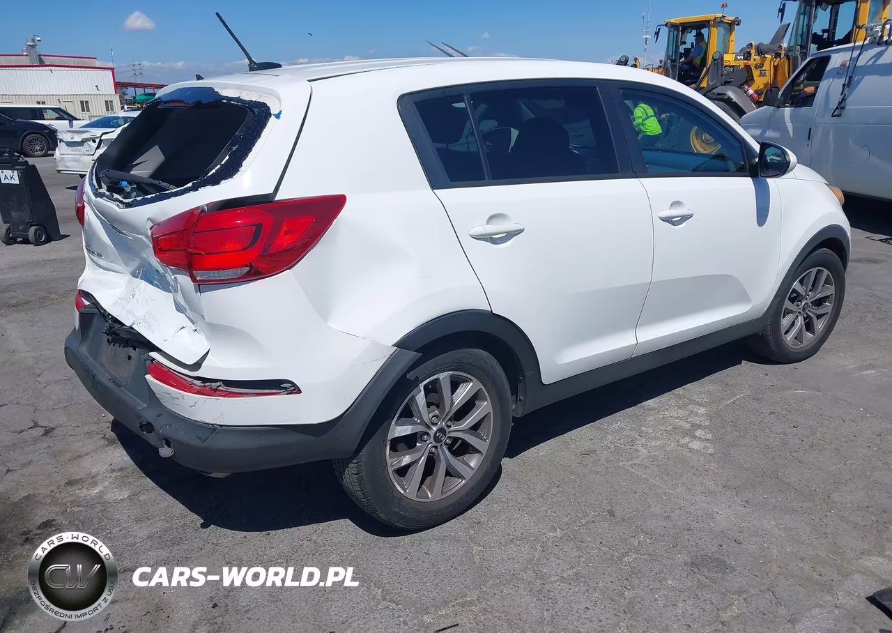 2014 Kia Sportage Lx VIN:KNDPB3AC5E7580329 - 4