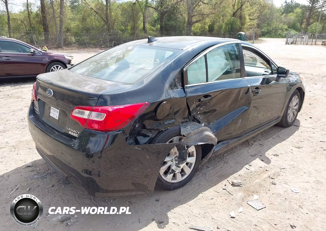 2017 Subaru Legacy 2.5I Premium VIN:4S3BNAC61H3040503 - 4