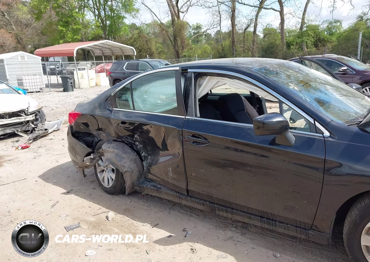 2017 Subaru Legacy 2.5I Premium VIN:4S3BNAC61H3040503 - 6