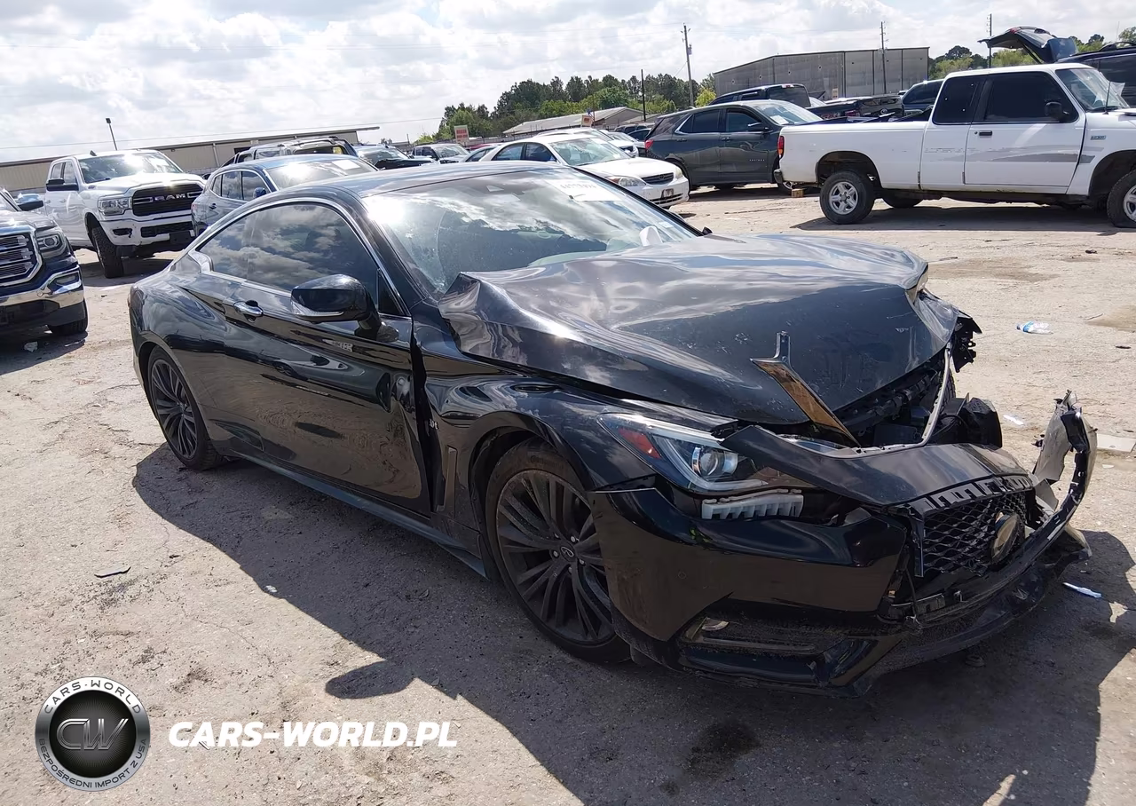 2020 Infiniti Q60 Luxe