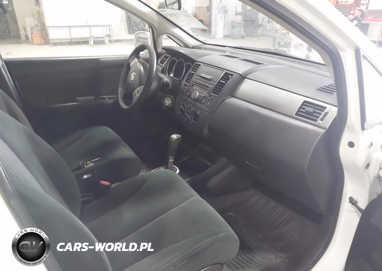 2011 Nissan Versa 1.8S VIN:3N1BC1AP0BL364591 - 5