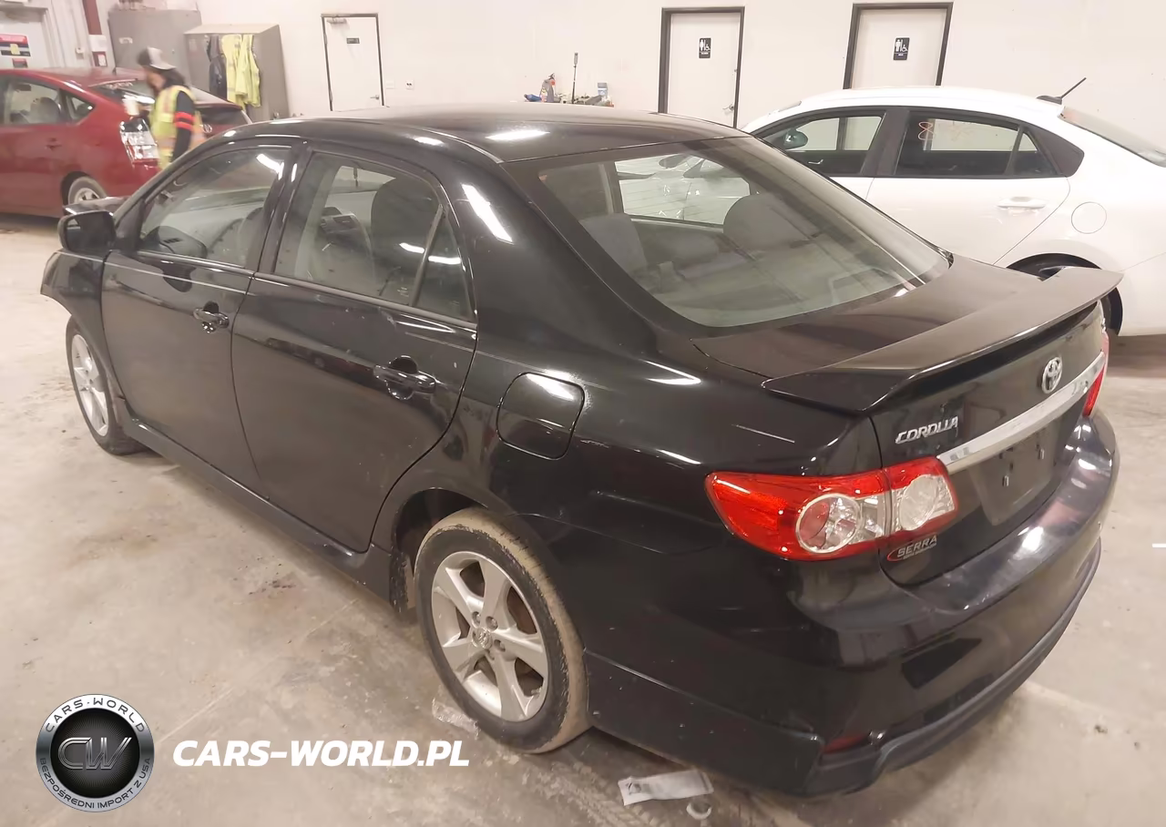 2013 Toyota Corolla S VIN:2T1BU4EE1DC087380 - 3