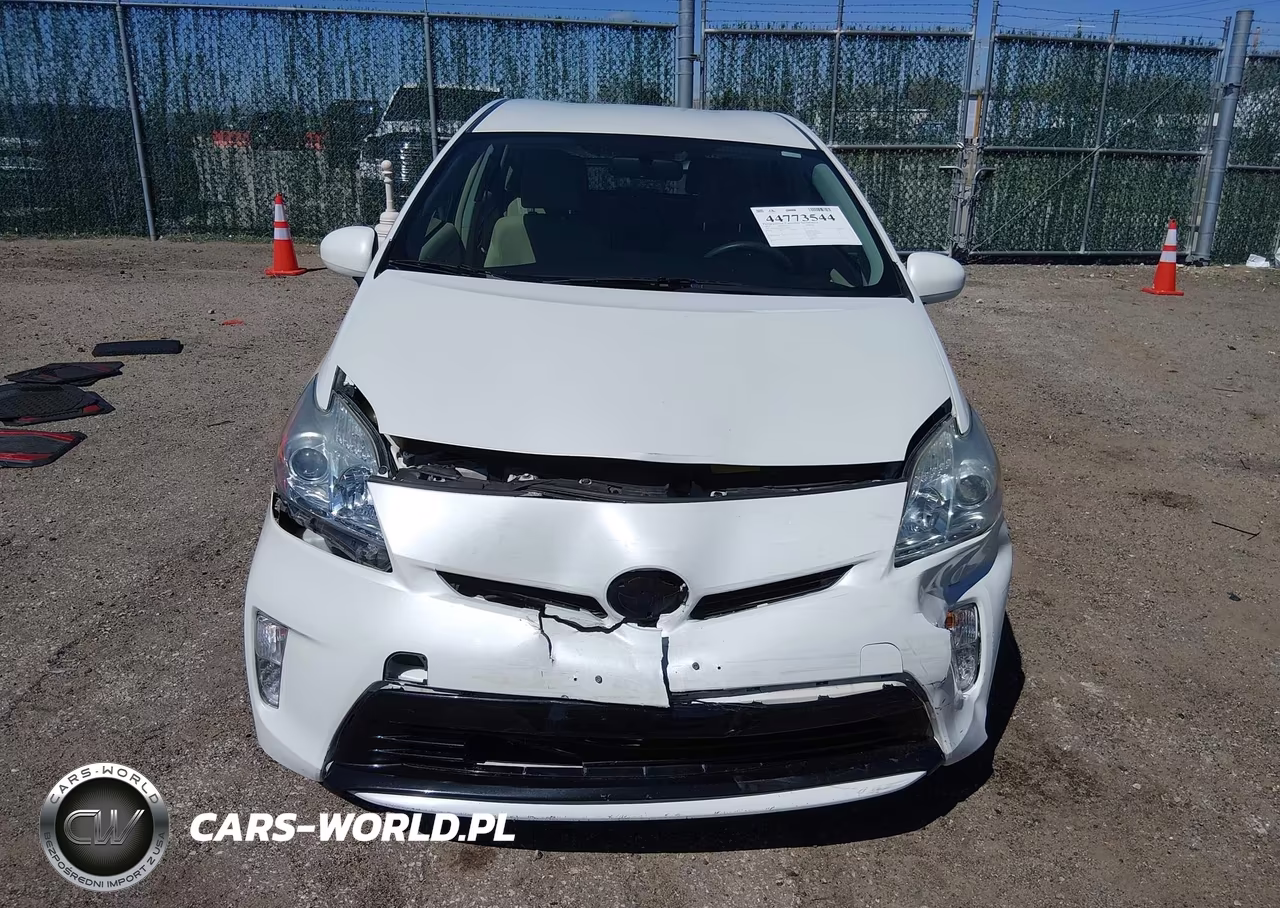 2014 Toyota Prius Two VIN:JTDKN3DU8E1758033 - 12