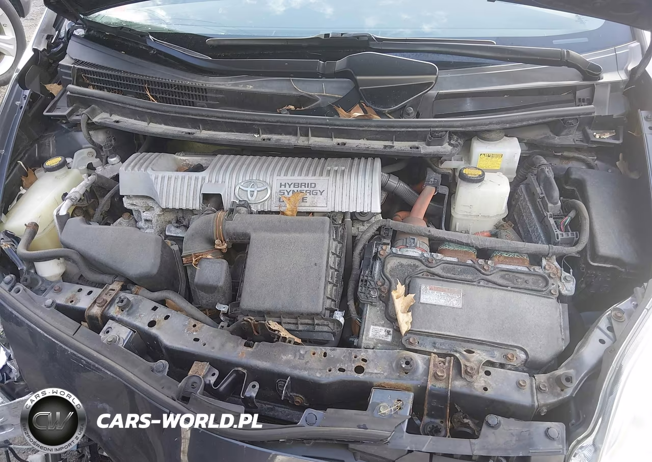 2013 Toyota Prius Two VIN:JTDKN3DU9D5607290 - 10