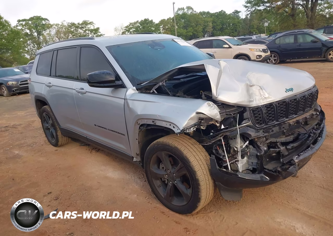2023 Jeep Grand Cherokee L Altitude 4X2
