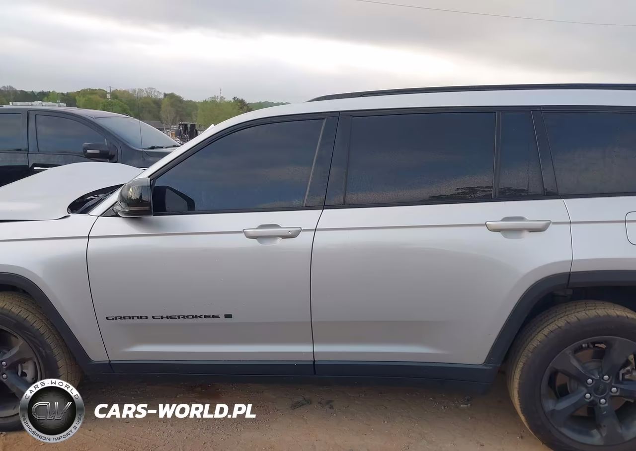 2023 Jeep Grand Cherokee L Altitude 4X2 VIN:1C4RJJAG9P8880021 - 14