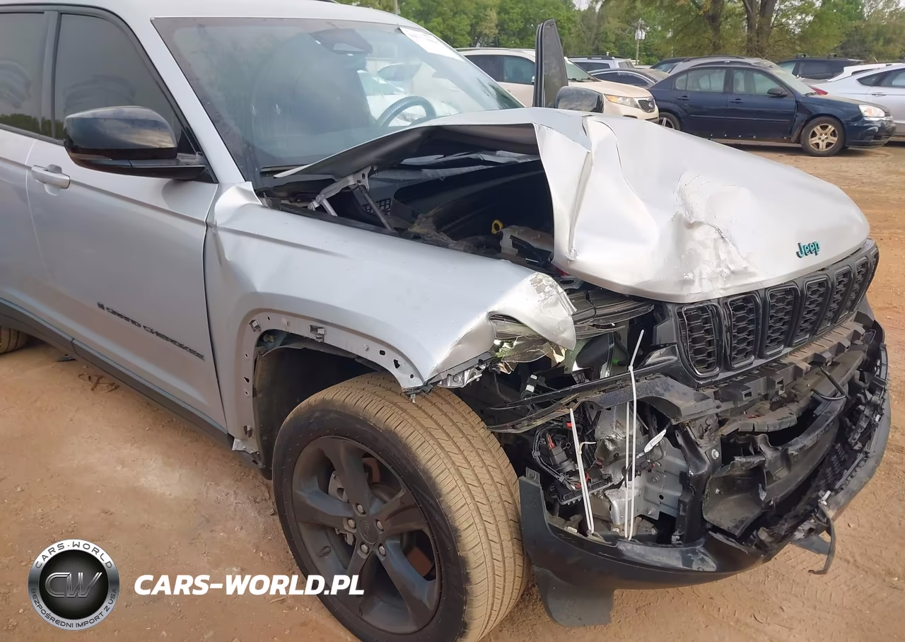 2023 Jeep Grand Cherokee L Altitude 4X2 VIN:1C4RJJAG9P8880021 - 6