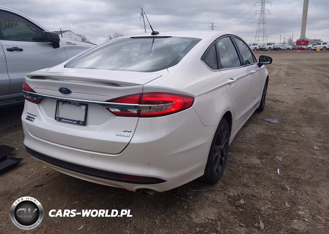 2018 Ford Fusion Se VIN:3FA6P0HD1JR175409 - 4