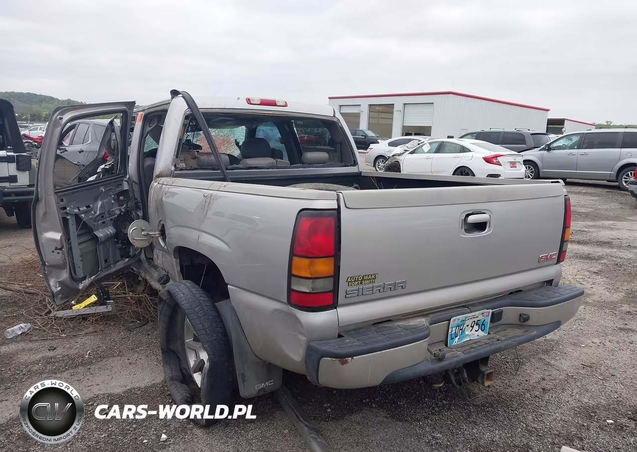 2006 GMC Sierra 1500 Denali VIN:2GTEK63N961200401 - 3