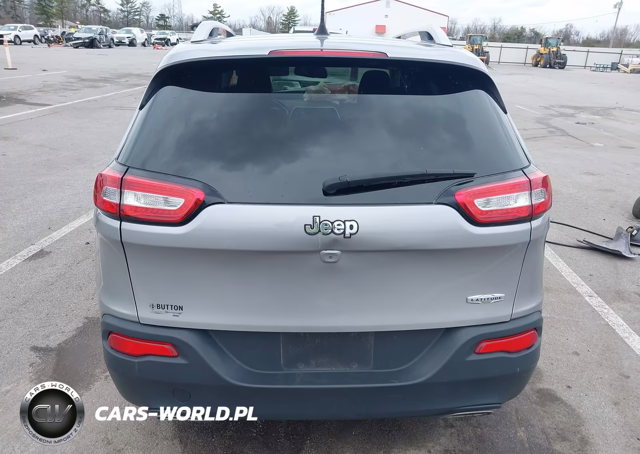 2018 Jeep Cherokee Latitude Plus Fwd VIN:1C4PJLLX6JD557026 - 16