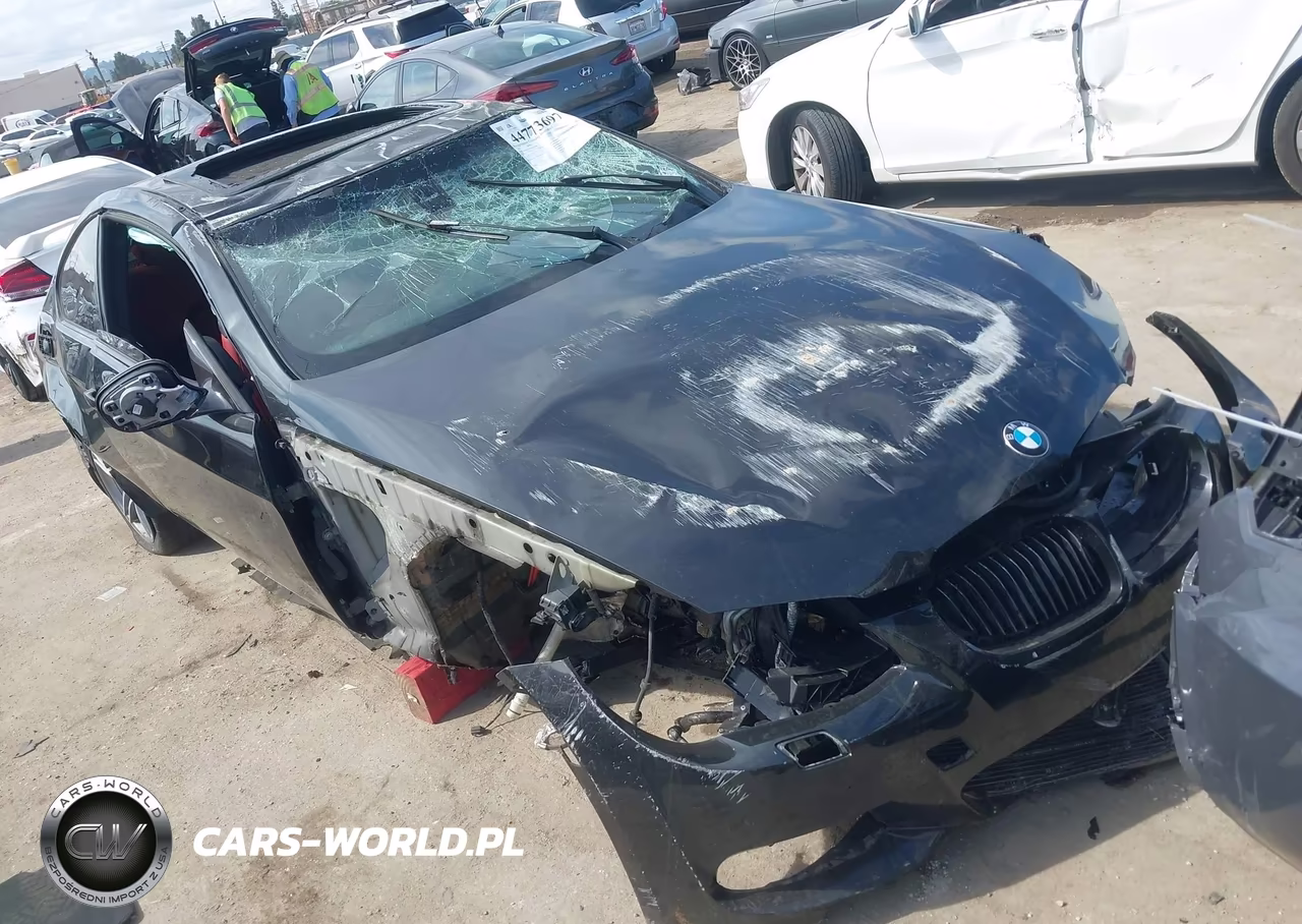 2011 BMW 335Is VIN:WBAKG1C56BE618380 - 6