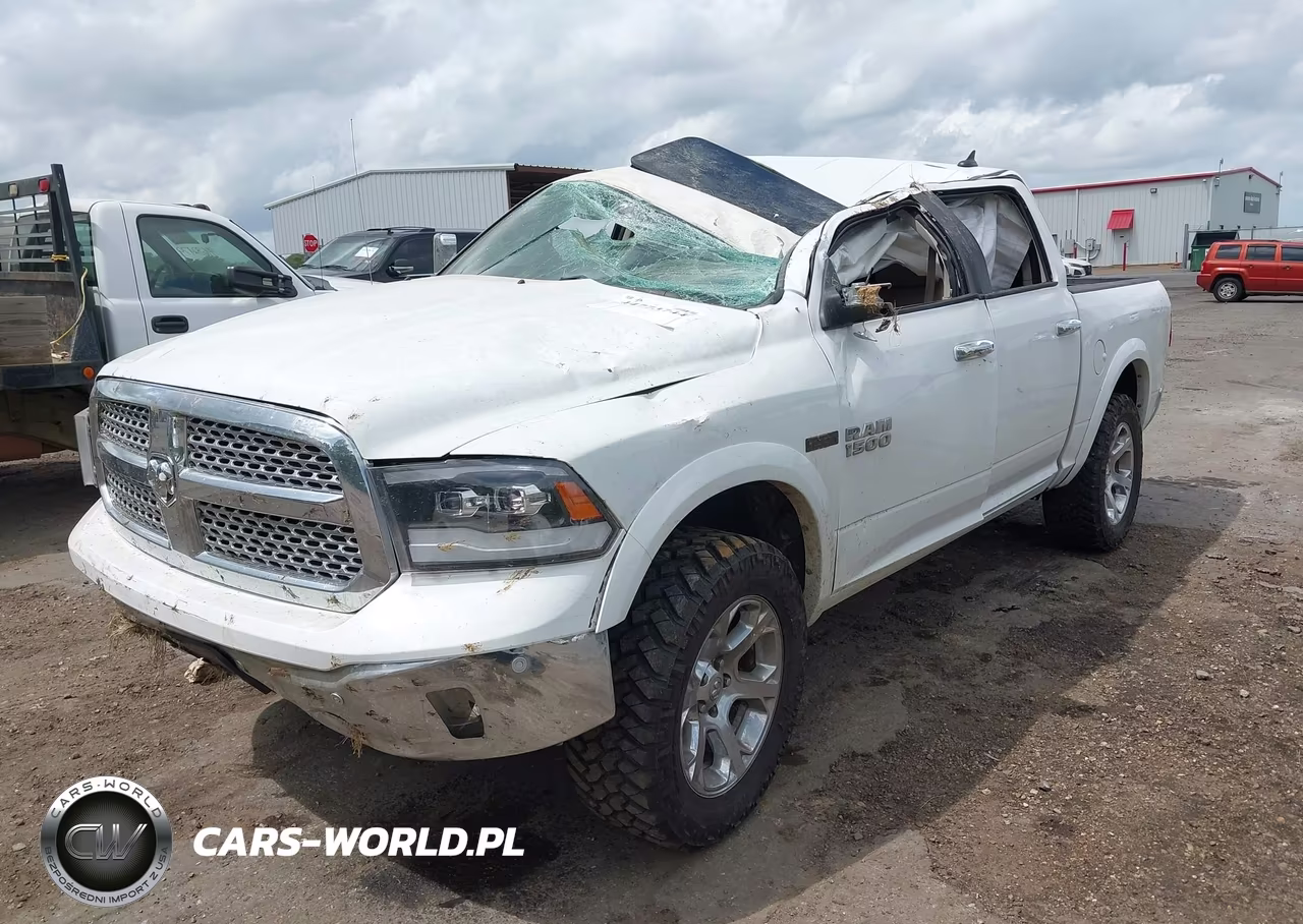 2015 Ram 1500 Laramie VIN:1C6RR7NM9FS594447 - 2