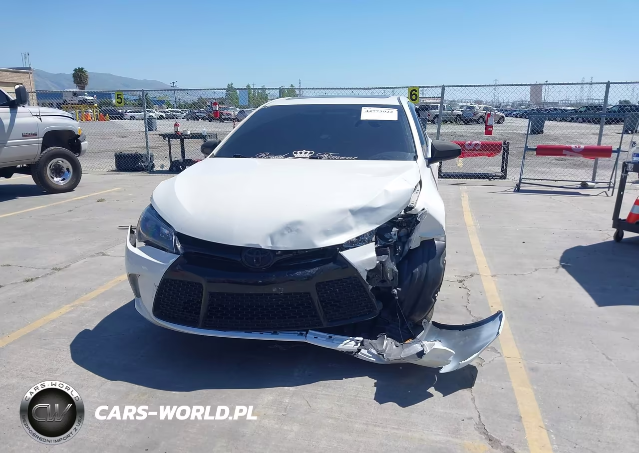 2016 Toyota Camry Se VIN:4T1BF1FK5GU247325 - 13