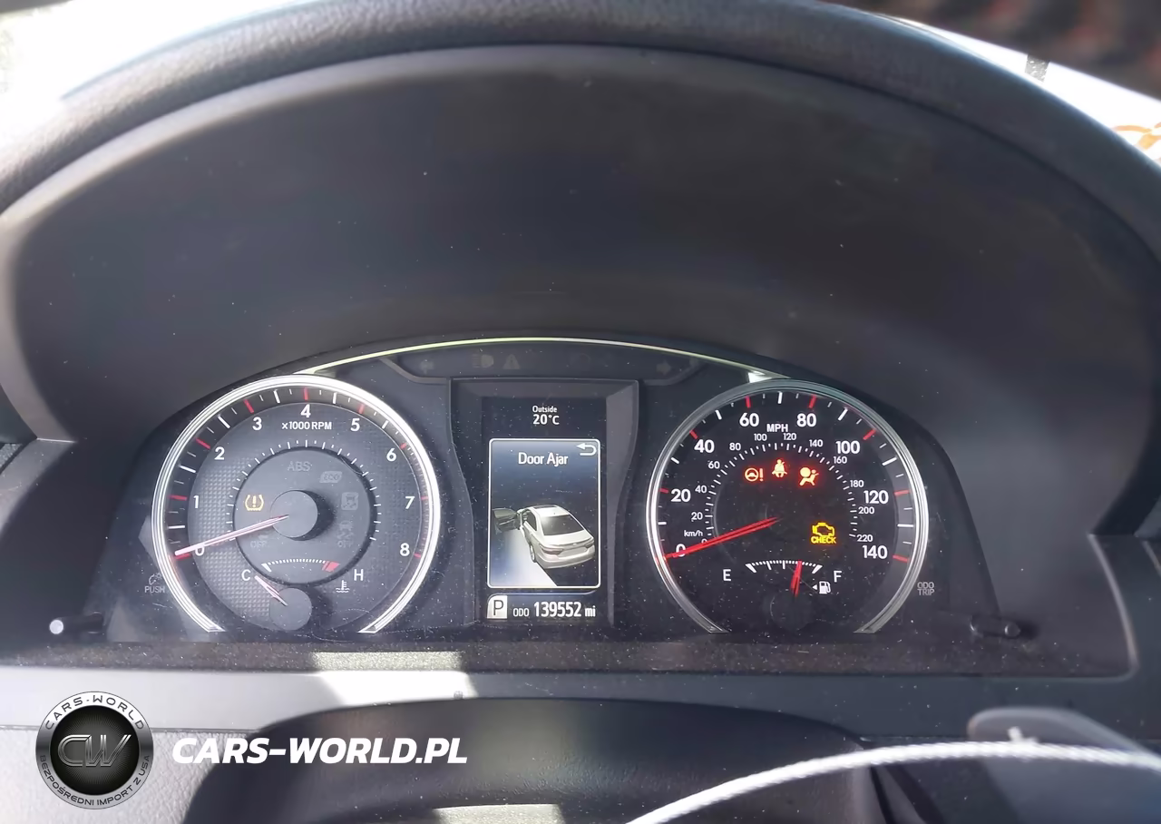 2016 Toyota Camry Se VIN:4T1BF1FK5GU247325 - 7