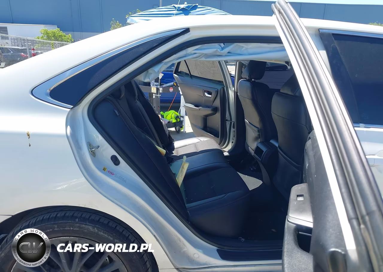 2016 Toyota Camry Se VIN:4T1BF1FK5GU247325 - 8