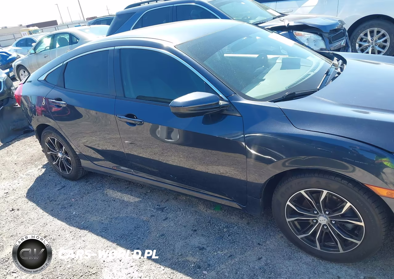 2018 Honda Civic Lx VIN:2HGFC2F59JH582890 - 14