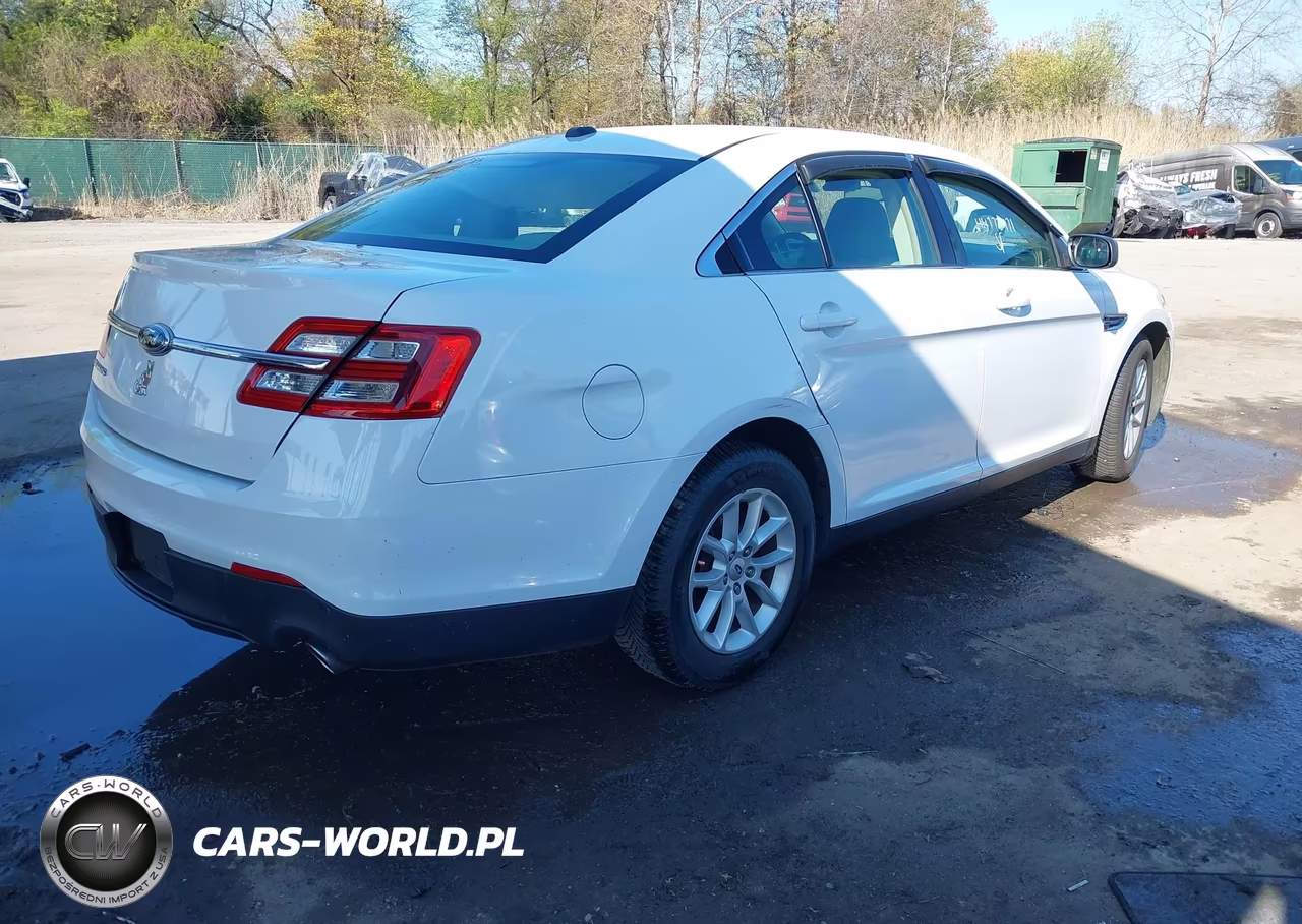 2014 Ford Taurus Se VIN:1FAHP2D86EG140097 - 4
