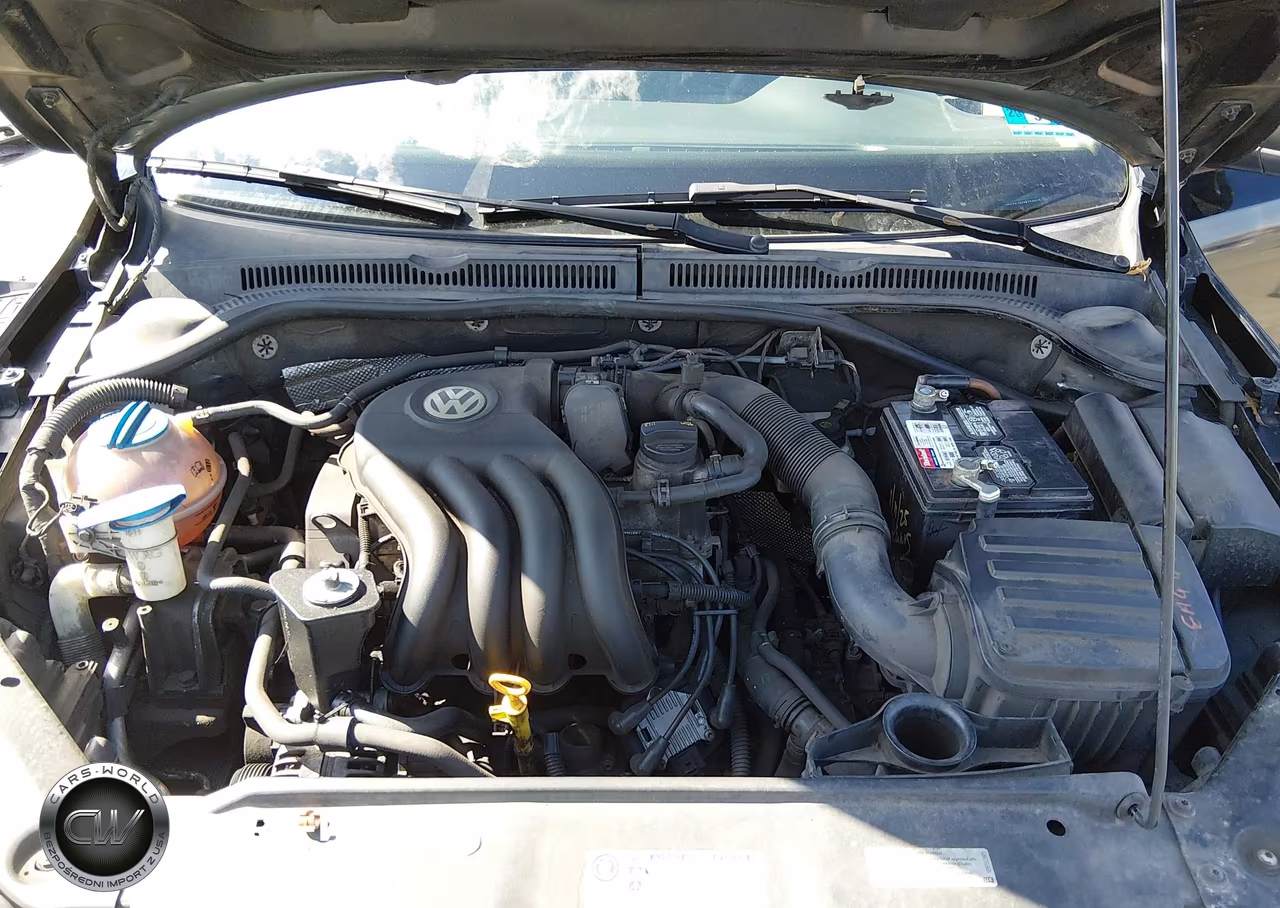 2012 Volkswagen Jetta 2.0L S VIN:3VW2K7AJ5CM320979 - 10