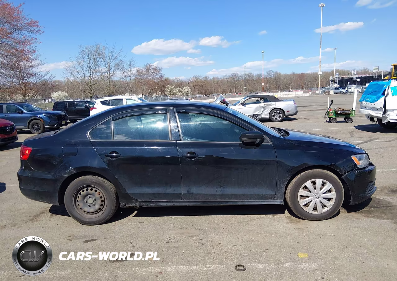 2012 Volkswagen Jetta 2.0L S VIN:3VW2K7AJ5CM320979 - 13