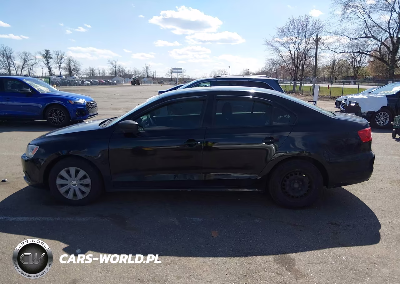 2012 Volkswagen Jetta 2.0L S VIN:3VW2K7AJ5CM320979 - 14