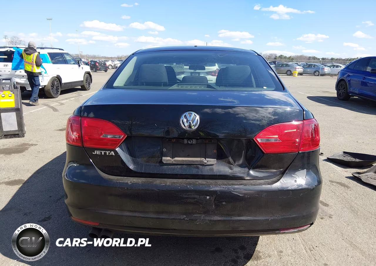2012 Volkswagen Jetta 2.0L S VIN:3VW2K7AJ5CM320979 - 16