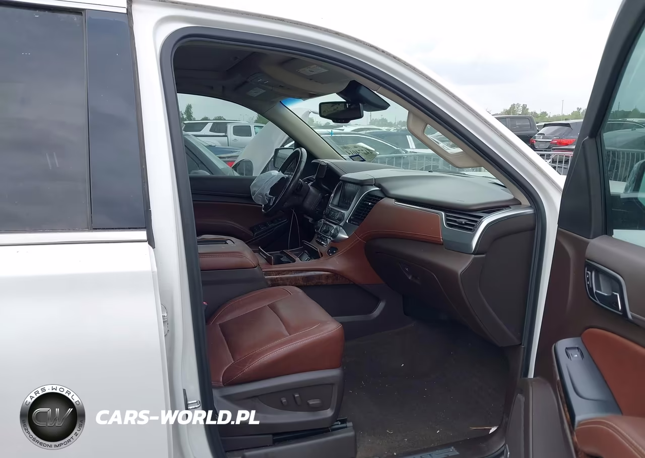 2018 Chevrolet Tahoe Premier VIN:1GNSCCKC8JR296141 - 5